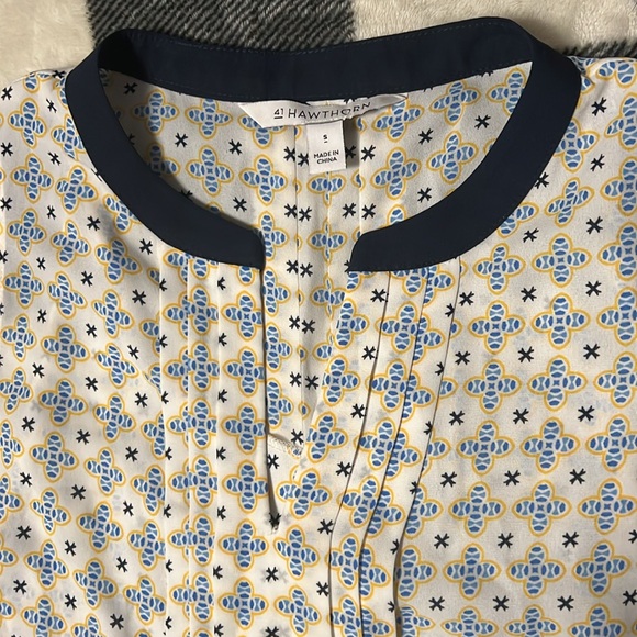 41 Hawthorn Geometric Patterned Sleeveless Blouse. Size Small - Picture 2 of 14